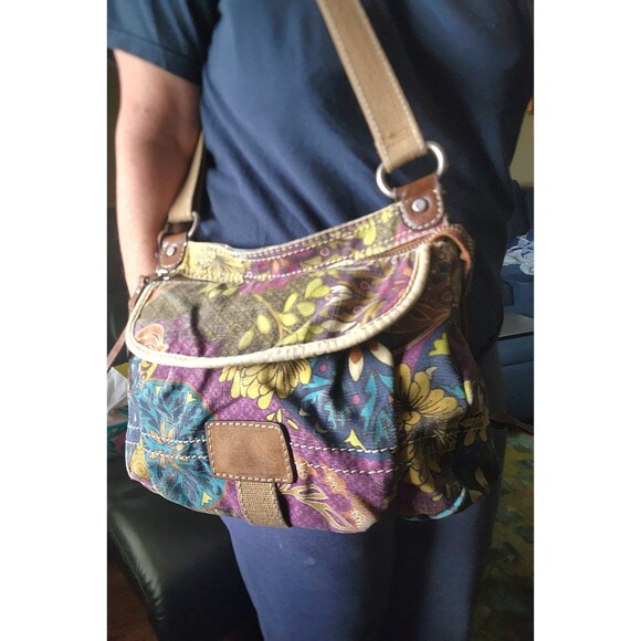 Fossil Long Live Vintage Patchwork Floral Crossbody Bag Purse Y2k Adjustable - Picture 3 of 16